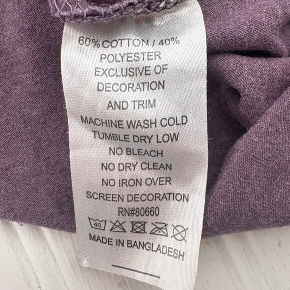 Red Thread Banff Canada Short-Sleeve T-Shirt Women's size Medium Purple Cotton - Picture 3 of 5